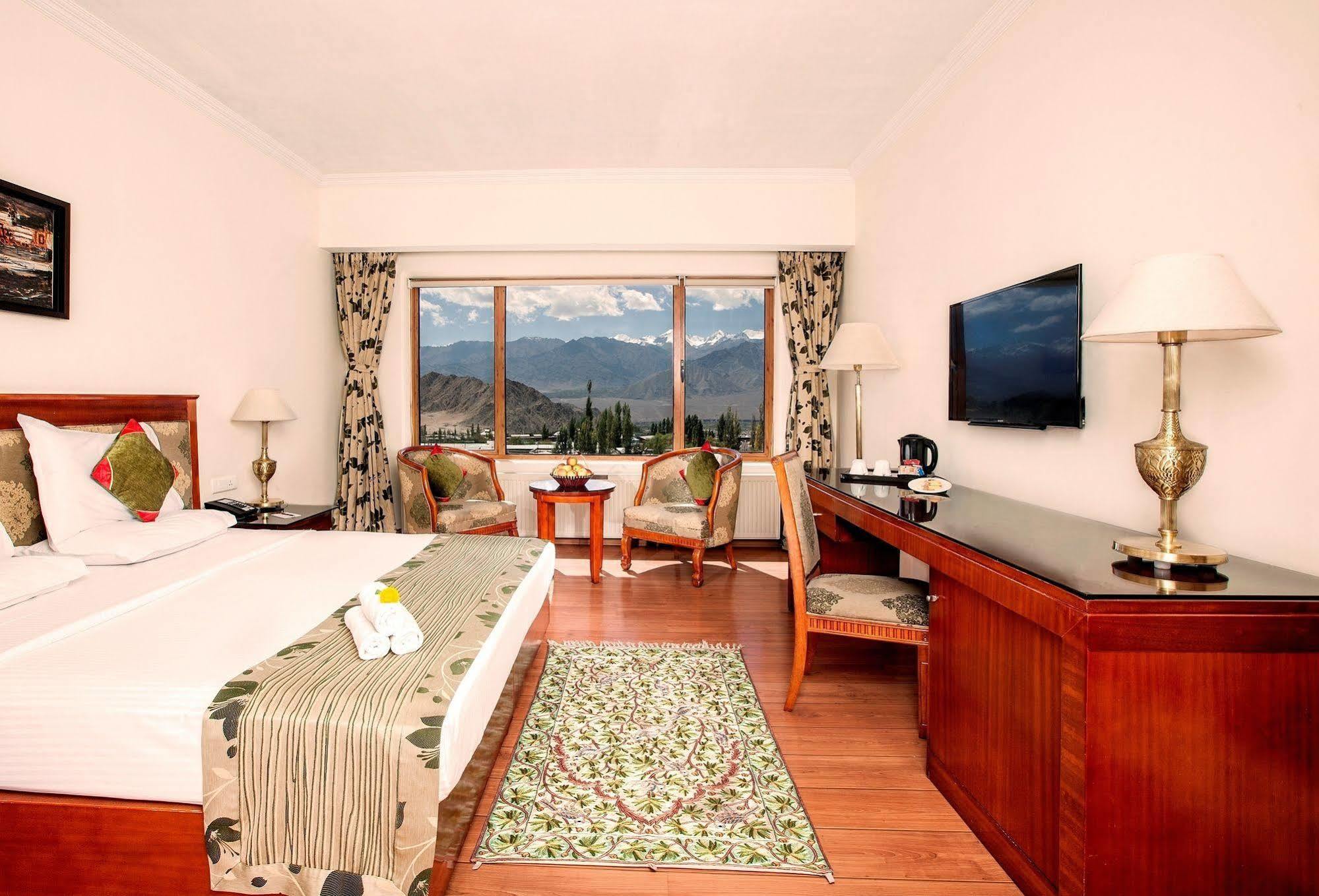 The Grand Dragon Ladakh Otel Leh Dış mekan fotoğraf