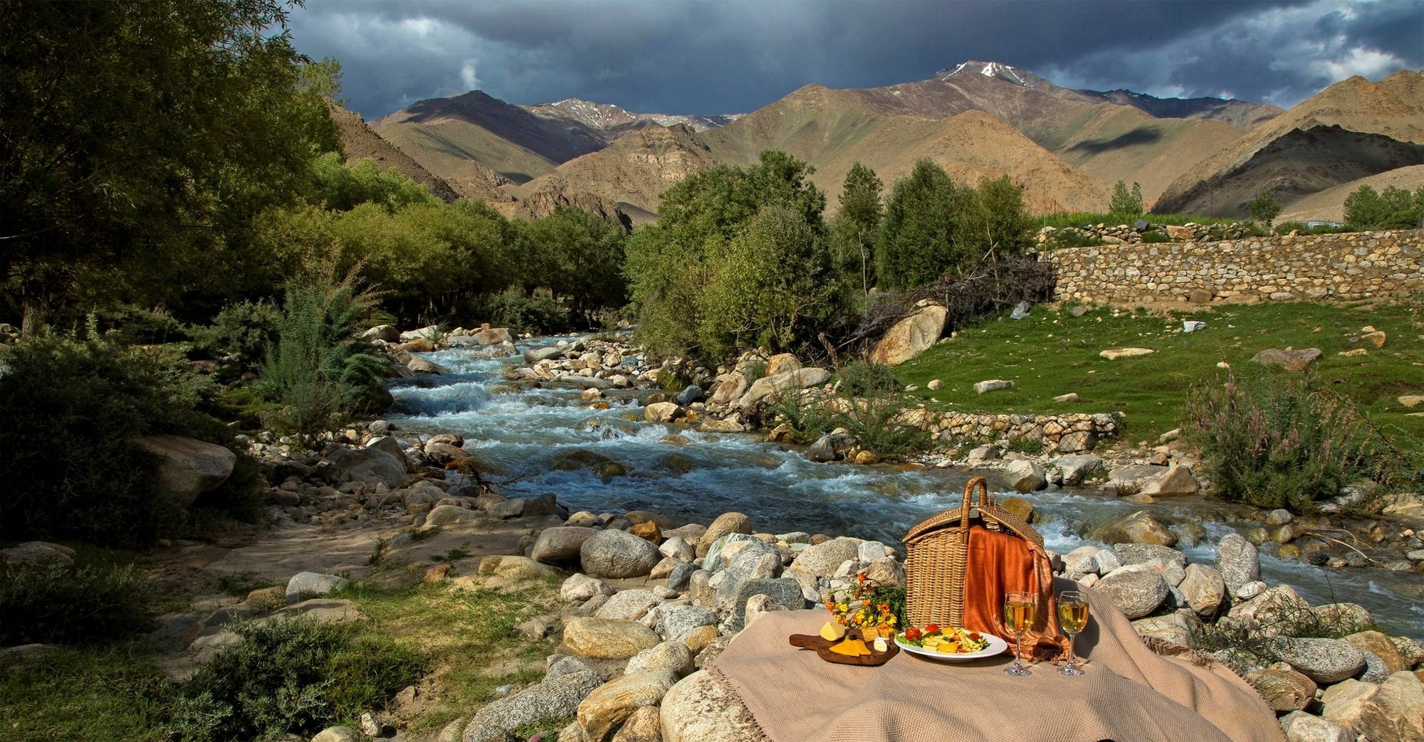 The Grand Dragon Ladakh Otel Leh Dış mekan fotoğraf